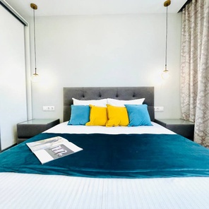 Тюмень, Газовиков 44